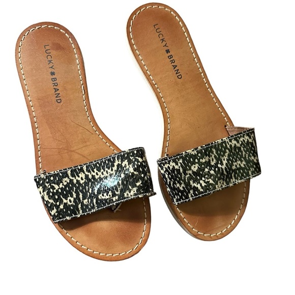 Lucky Brand DelDonna Snake‎ Print Thong Sandal Size 8.5M - Picture 1 of 10